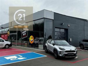 Surface commerciale à louer de 1250 m² à Bastogne (VBA28445)