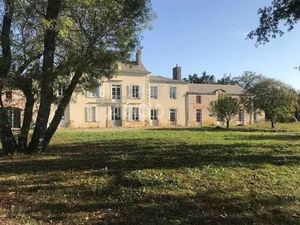 VENTE MANOIR A USAGE PROFESSIONNEL DE BUREAU 600 M²