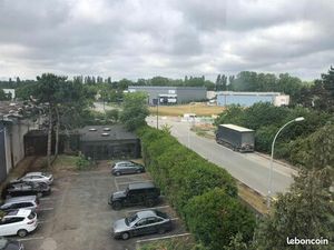 Bureaux 136 m² RIS ORANGIS