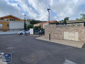 Parking à louer - Draguignan (83) - 70€
