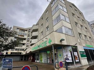 Parking à louer - Saint-Priest (69) - 49€