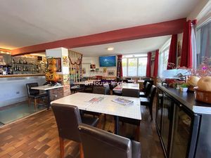 Vente locaux professionnels 75 m² à Saintes-Maries-de-la-Mer (13460)  249 300 €