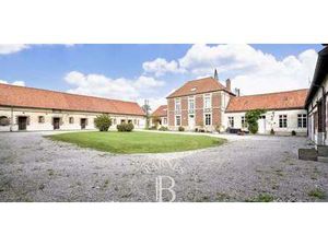 Corps de ferme Villers-Châtel (62)