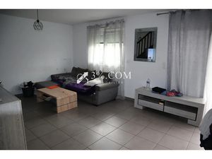 Vente maison 4 pièces 89.12 m² à Gondecourt (59147)  267 800 €