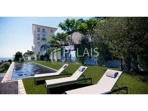 Vente maison 10 pièces 443 m² Roquebrune-Cap-Martin (06190)