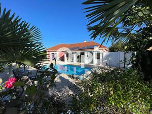 Vente maison 6 pièces 117m2 Soumoulou 64420 - 328000 € - Surface Privée