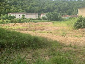 NOUVEAU terrain à bâtir viabilisé libre constructeur à Liverdun