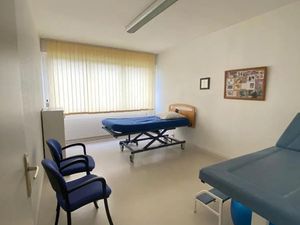 Local professionnel à louer 90 m² - Olivet (45) - 1 030€