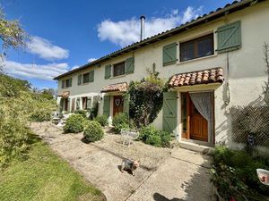 Vente maison 14 pièces 530 m² Genouillé (86250)