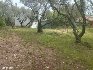 Terrain 438 m² Solliès-Pont