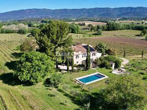 Maison de luxe à vendre à la La Motte-d'Aigues