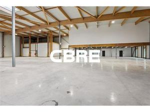 Location local d'activités COURTRY 948 m²
