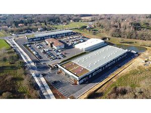 Vente local d'activités SALLEBOEUF 1 101 m²