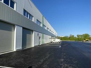 Vente local d'activités TRESSES 1 525 m²