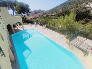 2/3 PIECES RESIDENCE RECENTE AVEC PISCINE A BEAUSOLEIL