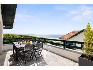 Maison de luxe de 6 pièces en location à Biarritz  France