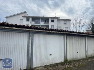 Parking à louer - Bègles (33) - 79€