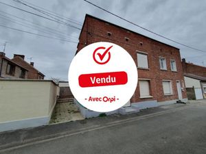 Vente maison 4 pièces 75 m² à Thumeries (59239)  135 000 €
