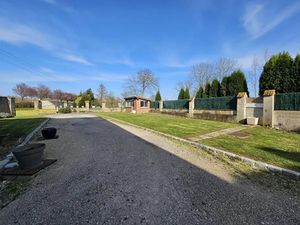 Vente immeuble 3 pièces 417 m² à Pargny-sur-Saulx (51340)  240 000 €