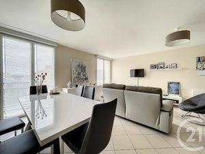 Vente appartement 3 pièces 68.2 m² à Larmor-Baden (56870)  350 200 €