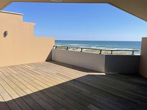 Vente appartement 5 pièces 129 m² Sainte-Marie-la-Mer (66470)