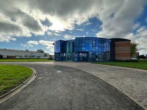 Immeuble de bureaux de 200m²