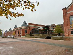 Prachtige kantoorruimte in trendy  authentieke setting!