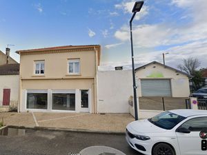 La Croix Blanche  entre Agen et Villeneuve sur Lot  bureaux de 61 m² pour activité artisan