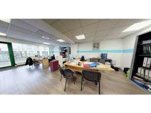Location bureau 232 m² à Quimper (29000)