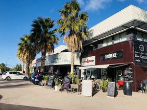 Location bureau 54 m² à Saint-Cyprien (66750)