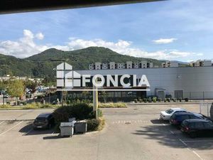 Location - Bureau - 150 m² - 9 750 €/an HC HT - 812 50 €/mois