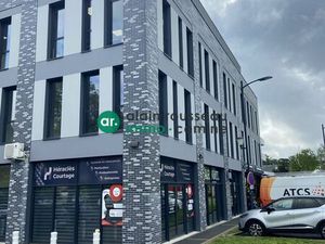 Bureaux 368 m² Trélazé