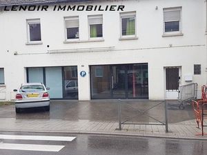 à louer Local commercial 185 m² – 1 750 € |Audun-le-Tiche