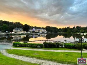 Vente Bureaux et commerces à Bagnoles-de-l'Orne (61140) : à vendre / Bagnoles-de-l'Orne