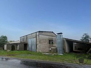 Atelier 200m² sur Coutras
