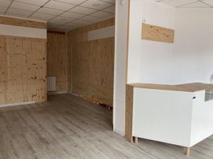 à louer Fonds de commerce 30 m² – 650 € |Maubeuge