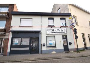 Handelspand met bijhorend appartement