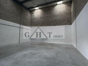 ENTREPOT 233 M² A LOUER BUSSY SAINT MARTIN