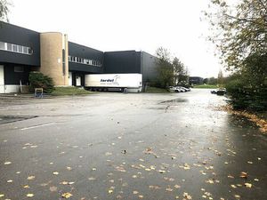 Location entrepôt / local d'activités FRETIN 24 048 m²