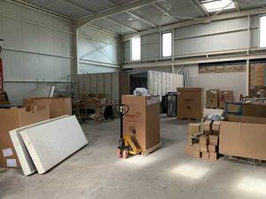 Vente local industriel 331 m² Pleuven (29170)