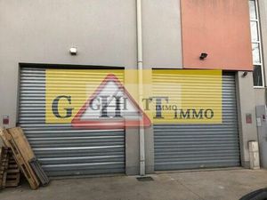 Vente local industriel 360 m² Villeneuve-le-Roi (94290)