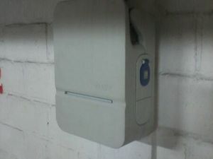 Parking pour véhicule électrique couvert  fermé et sécurisé