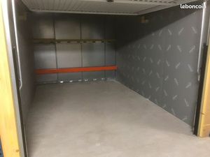 Stockage box et garage