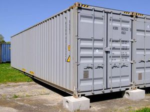 Location garage 28 m² à Peyrolles-en-Provence (13860)