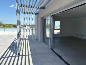 Vente local commercial neuf 4 pièces 132m2 Baillargues - 890000 € - Surface Privée