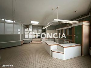 Local commercial 150 m²