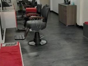 Vente locaux professionnels à Ducos (97224)  58 000 €