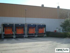 Location local d'activités GONDREVILLE 4 058 m²