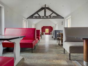 LOCAL COMMERCIAL - 210 m2