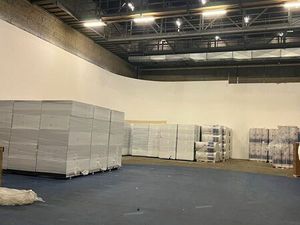 Location local d'activités LE PRE ST GERVAIS 1 644 m²